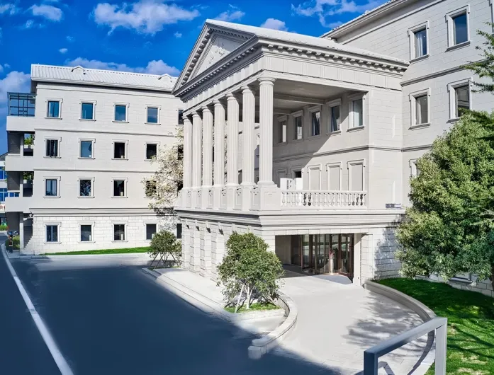 Longdu Realm International Hotel